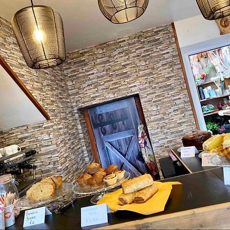 6 New Street Selfcatering Bnb Studio 1 Бэнтри Экстерьер фото